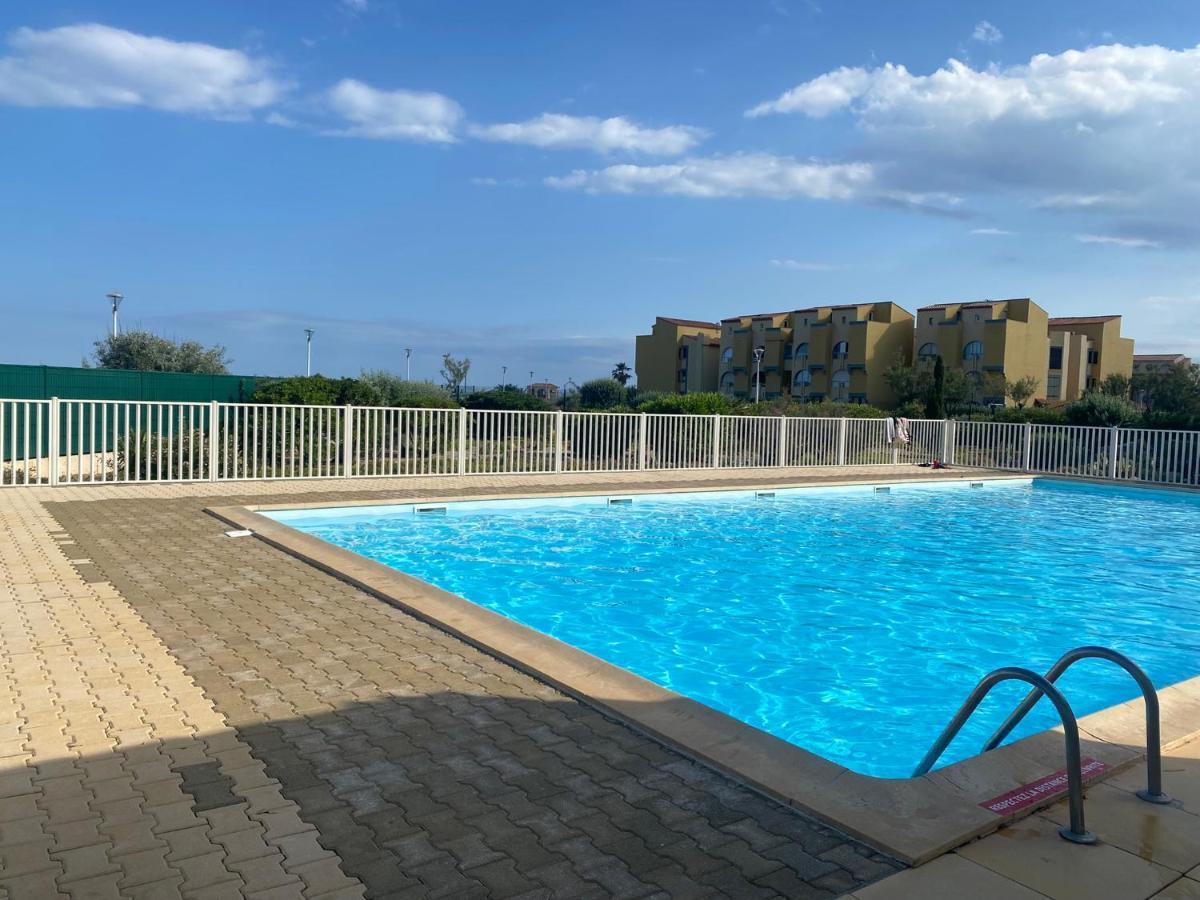 Terrasse Vue Mer 2 Pieces A Leucate Avec Piscine Apartment Bagian luar foto